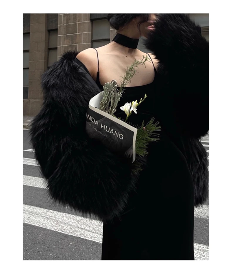 Lautaro Winter Cool Oversized Casual Soft Thick Warm Black Hariy Shaggy Faux Fur Coat Women Turn-down Collar Fluffy Jacket 2023