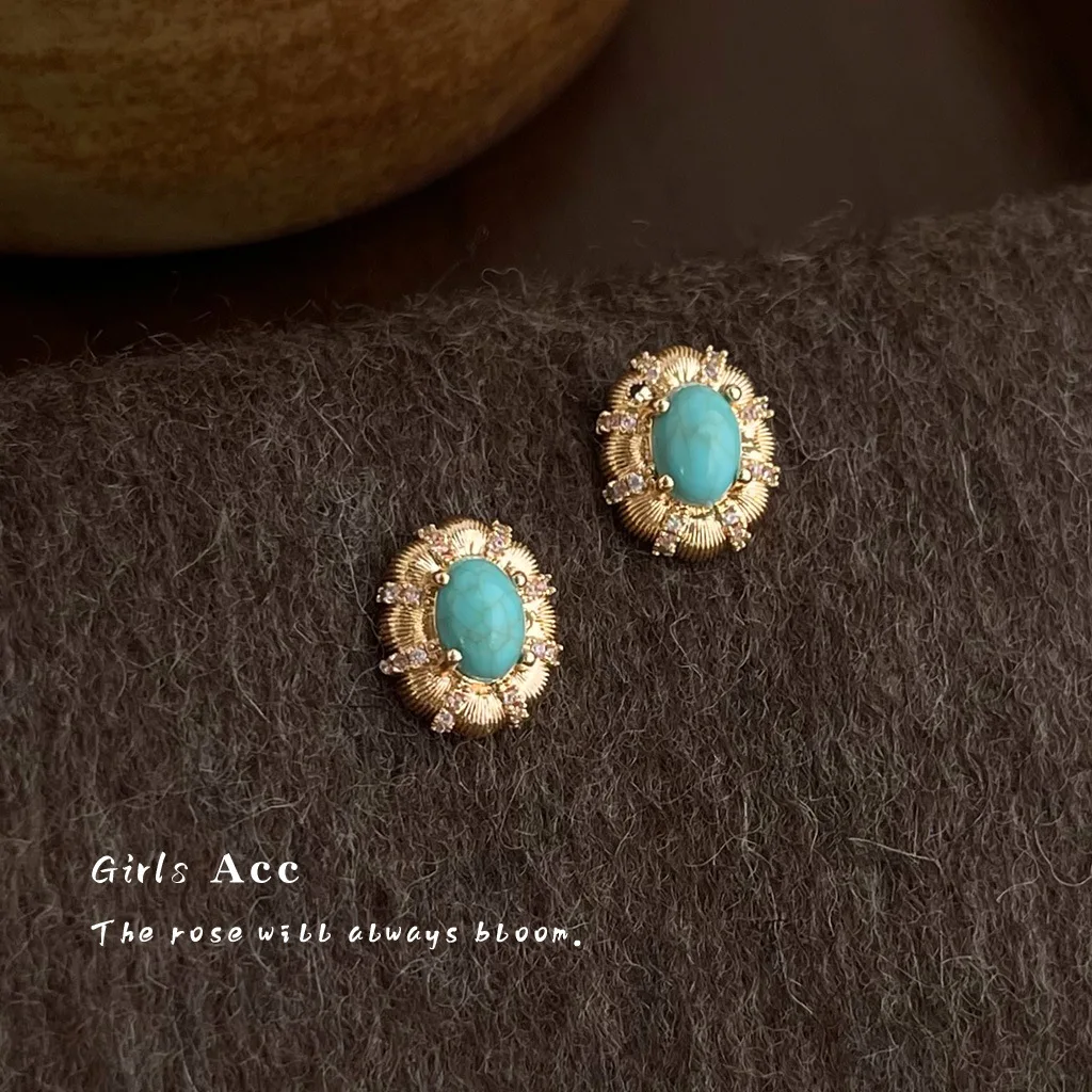 

Wholesale 925 Silver Vintage Earrings Oval Geometric Design Synthetic Turquoise Zircon Studs Fashion Commute Jewelry Accessories
