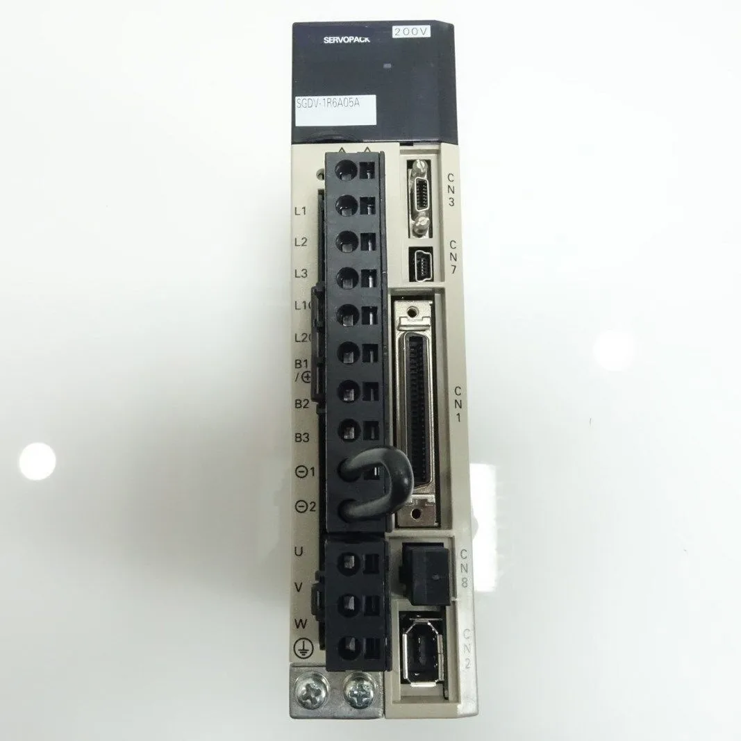 New SGDV-1R6A05A PLC PAC & Dedicated Controllers Servo Drive Expedited Shipping   SERVO MOTOR
