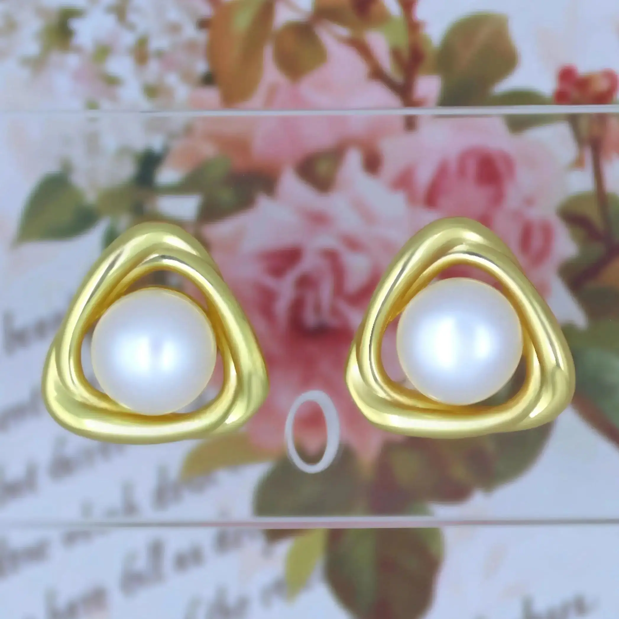 Luxury Pearl Earrin… - image
