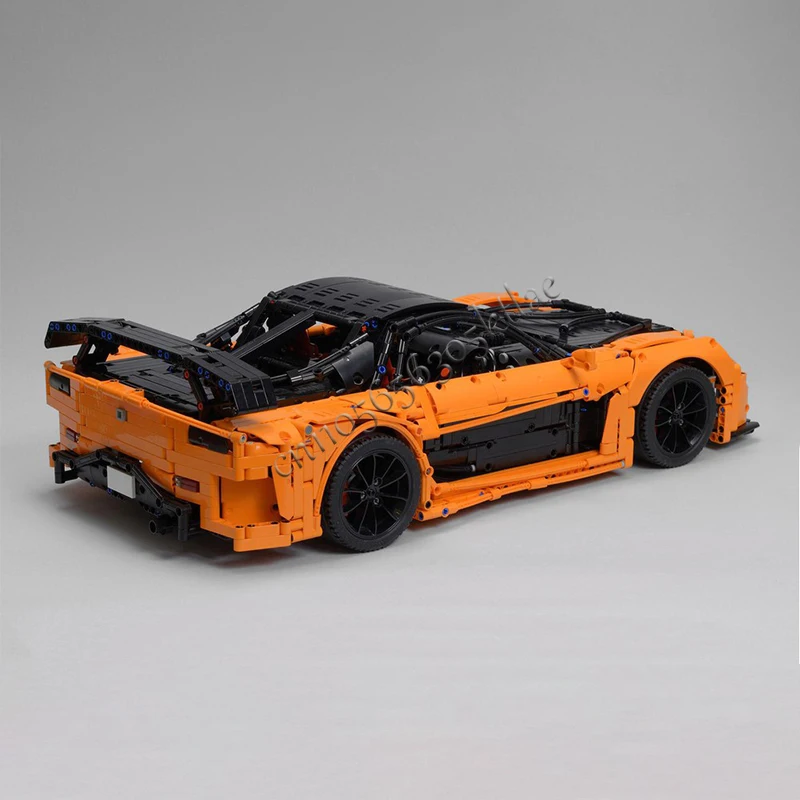 842 PCS Hot Selling MOC Customize Black Batmobile Supercar Model Building Blocks Speed Vehicle Bricks Diy Toys Kids Adult Gifts