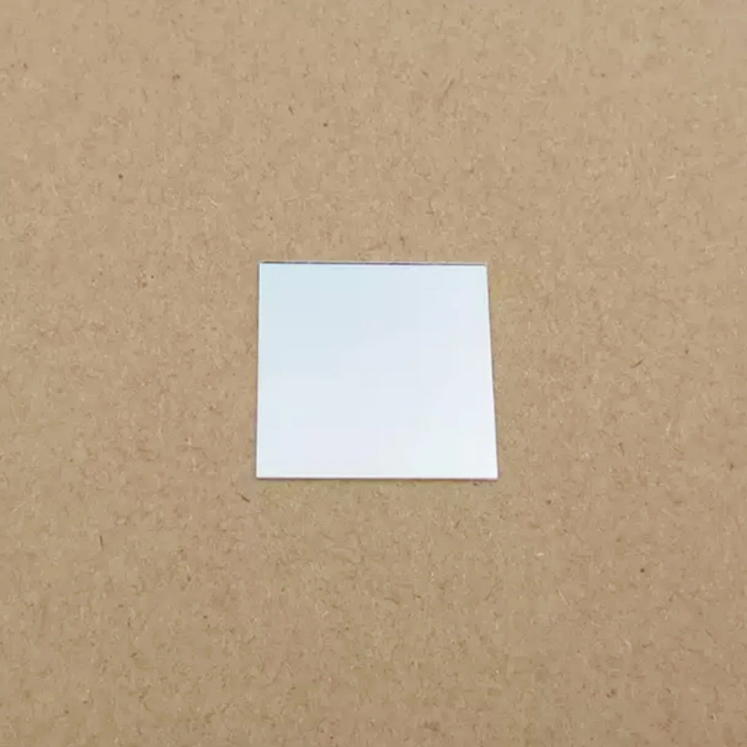 670nm Red Narrow Bandpass Filter Block Stray Light Only Transmit Specified Red Band Custom Size Central Wavelength Available