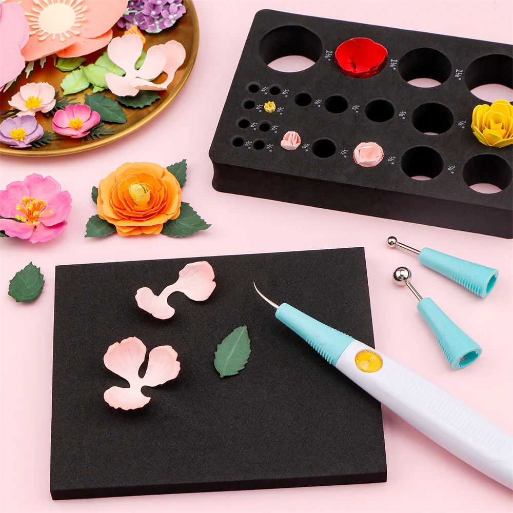 3 in 1 Die Brush Piercer Scraper Weeding Tools With Foam Pad For Easily Removing Excess Paper From Dies Must-have Die Brush Tool