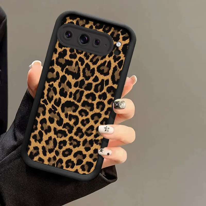 حافظة سيليكون مرنة لهاتف جوجل بيكسل 10 برو XL بيكسل 9 غطاء حماية مقاوم للصدمات غطاء طباعة الفهد Funda