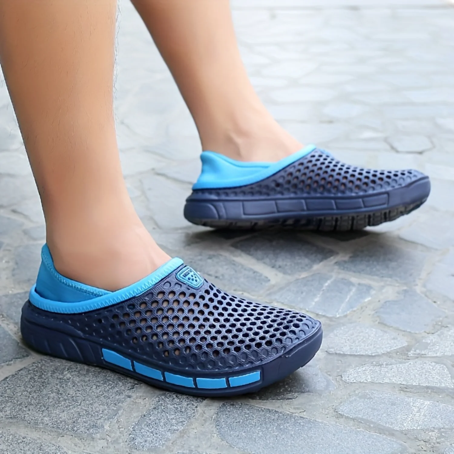 Einfarbige, ausgehöhlte, geruchshemmende Clogs für Herren, bequeme, rutschfeste, lässige, langlebige Strand-Wasserschuhe, Herrenschuhe