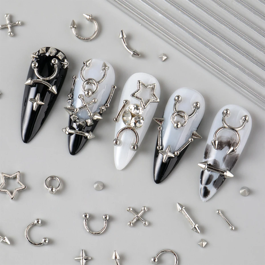 12グリッド パンク シルバーゴールド リベットスタイル ネイルチャーム Y2K メタルゴールド ピアスリベット ソリッドネイルアートデコレーション DIYネイル用品