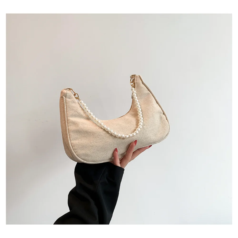 حقيبة طباعة الفراولة حقيبة يد عصرية جميلة من القطن والكتان حقيبة يد ريفية تحت الإبط لتي شيرت بسيط سحر أنثوي يوميًا