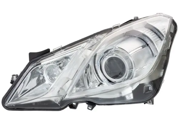 

Store code: 1ZT011733-061 headlight right (BI-XENON / VIRAJ adjustable) E-CLASS Coupe C207 1016 E-CLASS convertible A207 E-CLASS convertible A207