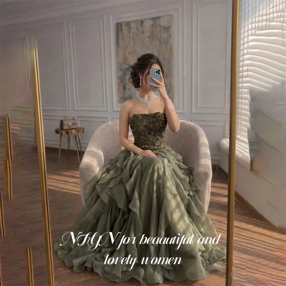 NFYN Green 프롬 드레 Strapless Sleeveless Prom Gown Beading On Chest Party Dress for Formal Event A Line Wave Hem Simple Customized