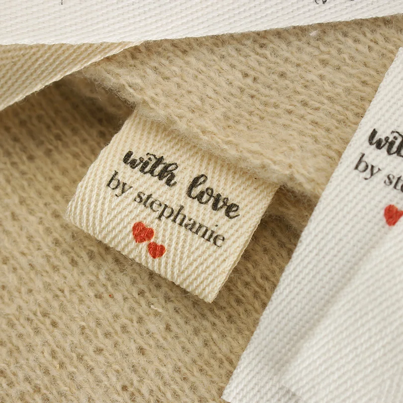 

Custom Twill Folding Labels, 25x60mm, Brand Logos for Clothes,Handmade Labels,Sewing Accessories, Xw5569, Free Shipping