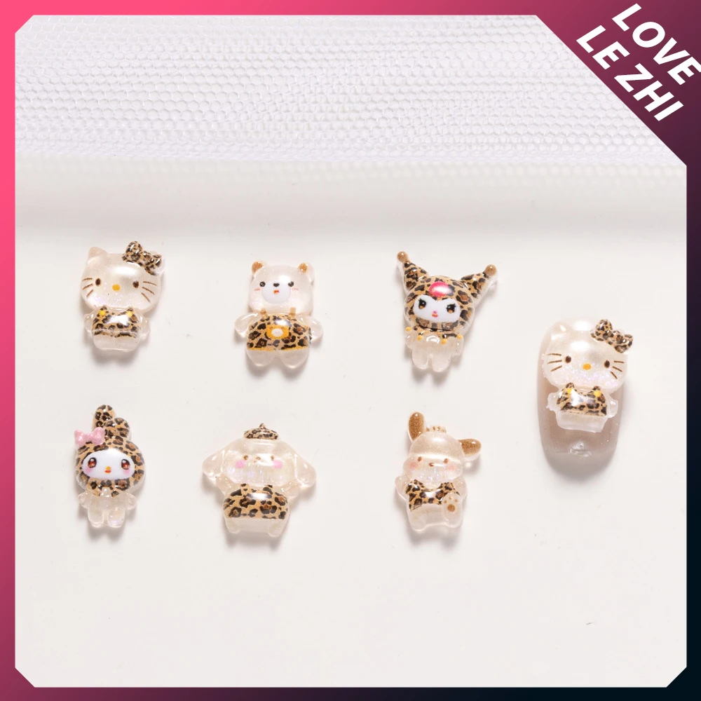 20 Stücke Zufällig Gemischt Mini Niedlichen Cartoon Nagel Zubehör Charme Sanrio Leopardenmuster Hallo Kitty Mymelody Harz Nail art Dekoration