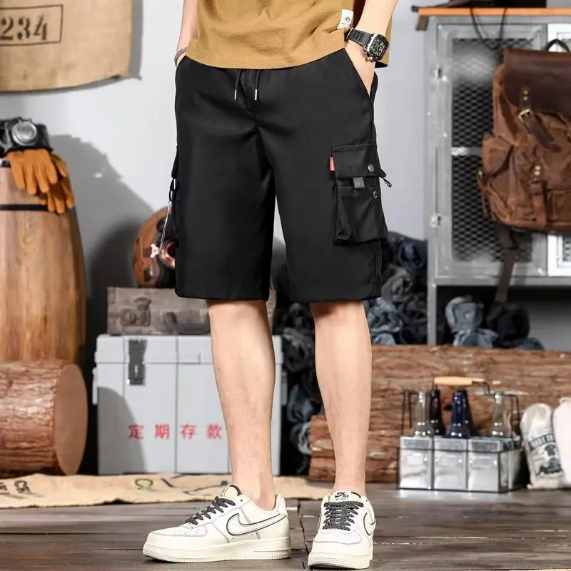 Workwear shorts for men\'s summer slim trendy Instagram fashionable and handsome with multiple pockets, loose fit, oversized pant