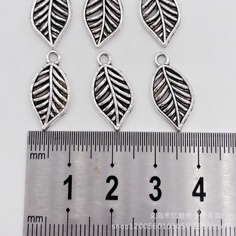 Factory Direct Sales 100Pieces diy Ornament Antique20mmHollow Leaves Pendant Necklace Clothing Decoration Pendant