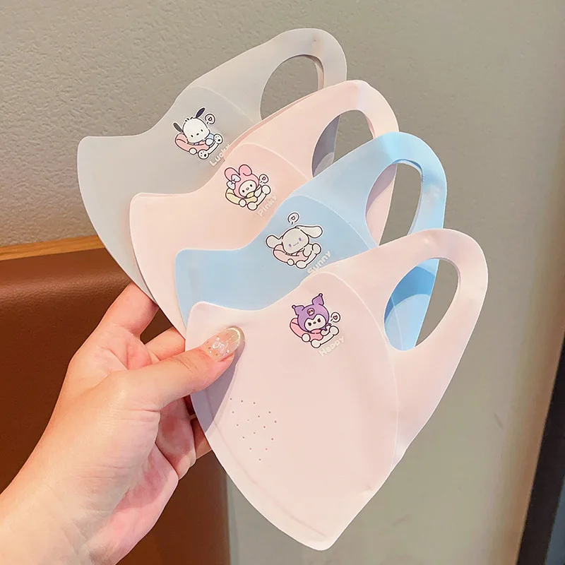 Miniso เด็กฤดูร้อนใหม่ Kuromi Sanrio ตาข่ายระบายอากาศผ้าไหมน้ําแข็งหน้ากากเด็กนักเรียนครีมกันแดดครีมกันแดดหน้ากาก