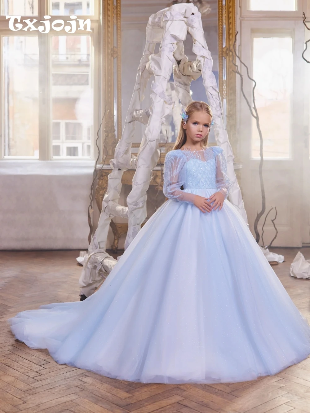 Light Blue Luxurious Beaded Girls Evening Dresses Birthday Party Wear Graceful Cute Oneck Long Sleeve Princess Gown For Kids