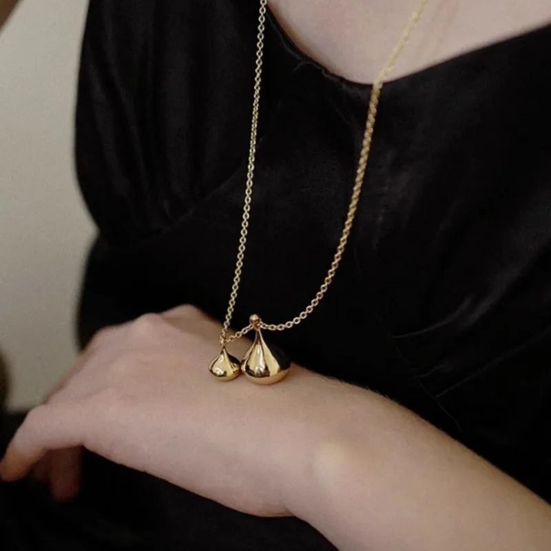 

Fashion Metallic Water Drop Shaped Long Pendant Necklace For Women Creative New Top Design Modern Jewelry