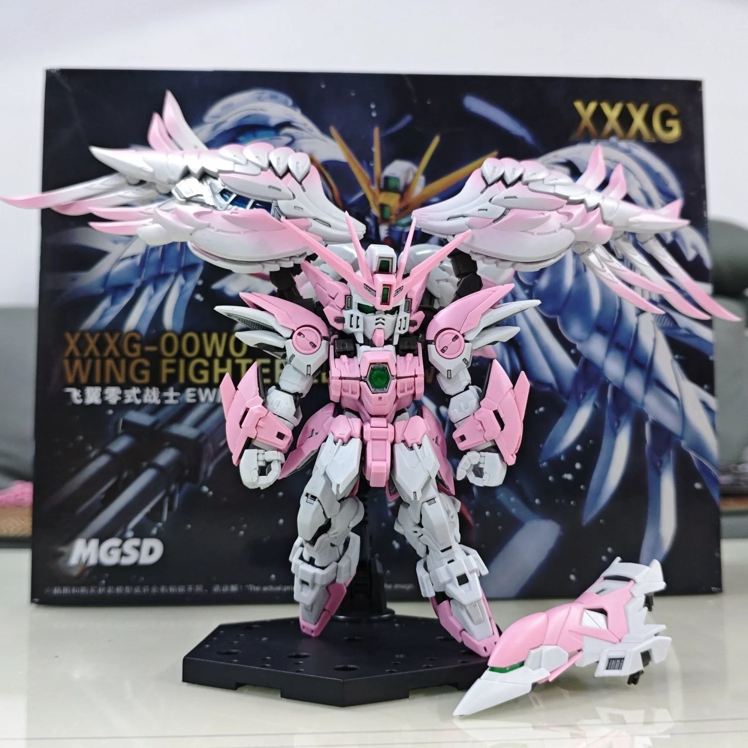 نموذج جاندام جناح جديد من GL MGSD بلون وردي ساكورا متدرج مع ملصقات مائية، طقم نموذج بلاستيكي عالي الجودة للهواة البالغين