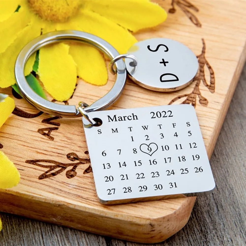 Custom Calendar Keychain Anniversary Date Keyring Valentines Gift For Women Men Housewarming Personalized Couple Name Key Chain