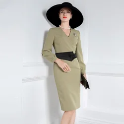 Lady Dress High End Temperament New Women's Design In Autumn V-Neck Professional Slim Dress