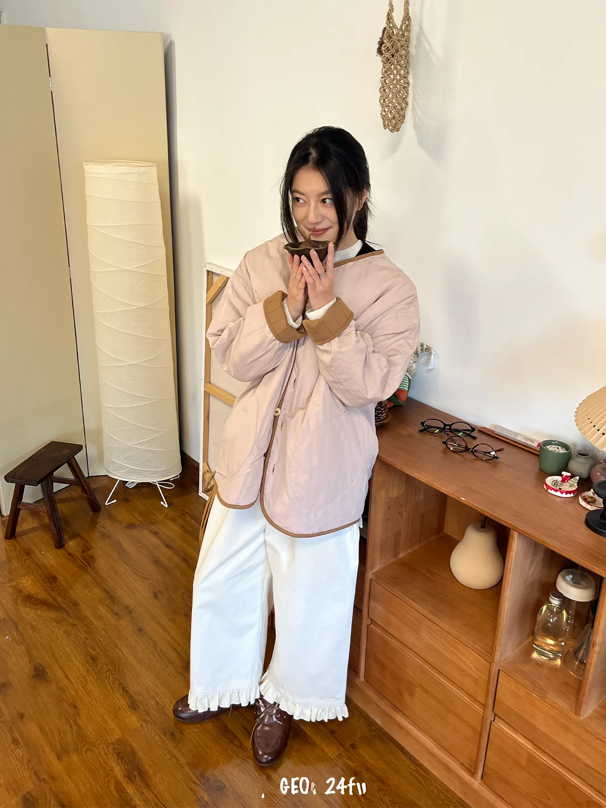 

HYGGEOO "Multiface" Двусторонняя хлопковая куртка для женщин, осенне-зимняя, теплая, свободного кроя, в стиле ретро, тонкая, с длинными рукавами, на одной пуговице