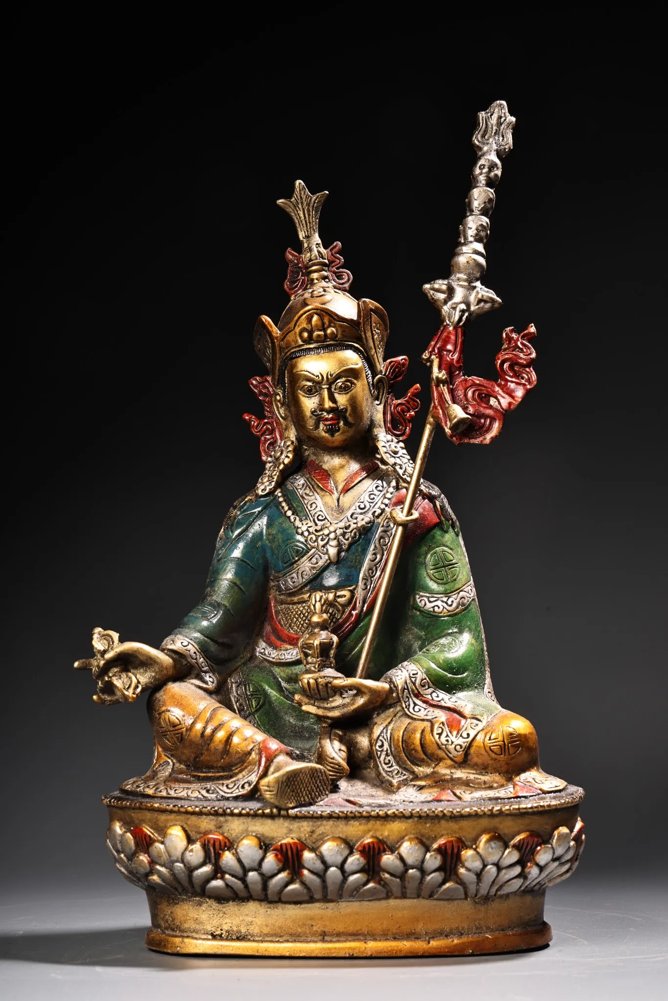 

Authentic Tibetan Copper Lotus Guru Statue Exquisite Relief Craftsmanship for Living Room Desktop Décor and Collectible Display