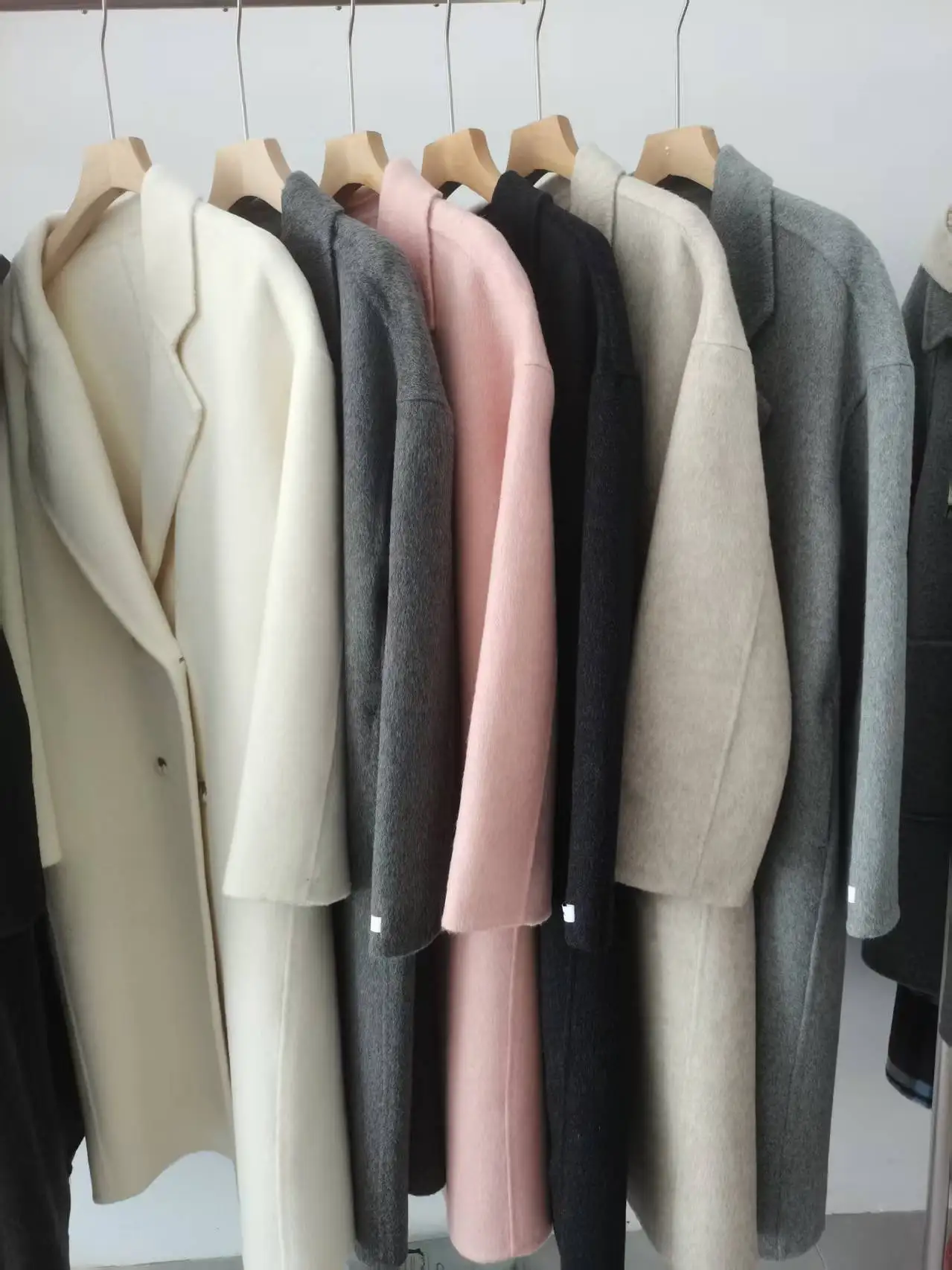 Cappotti di lana da donna Giacche solide Tasche con colletto rovesciato Maniche lunghe Doppio petto Casual Office Lady 2025 Autunno Inverno