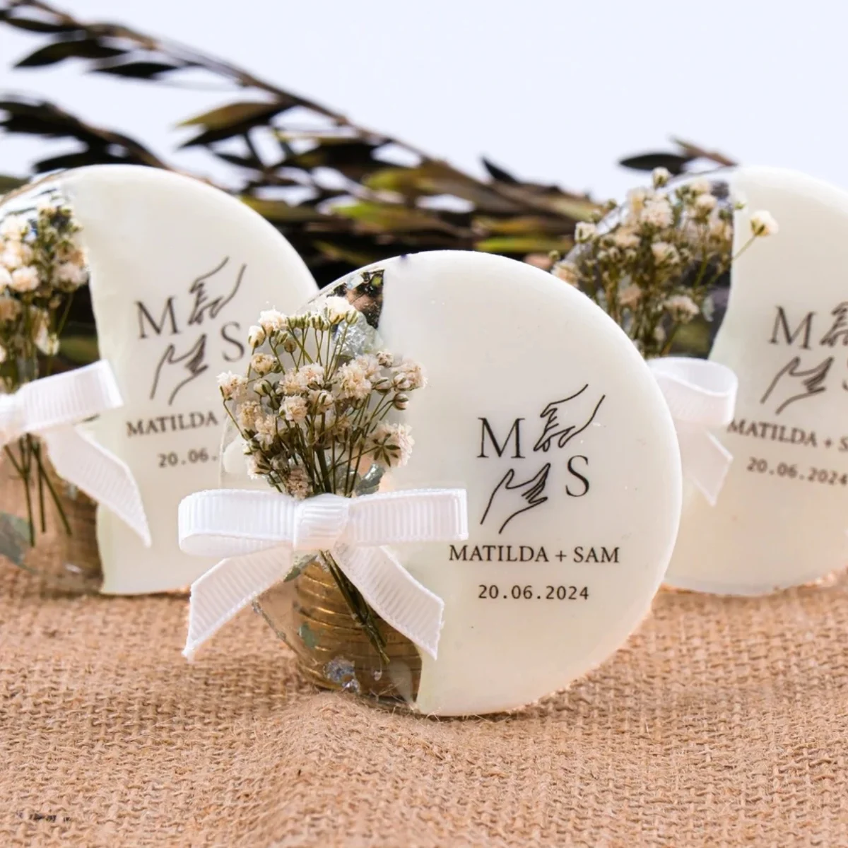 Epoxy Wedding Favors, Dried Flower Magnets, Personalized  Bridal Shower Gifts, Save the Date, Birthday Keepsakes