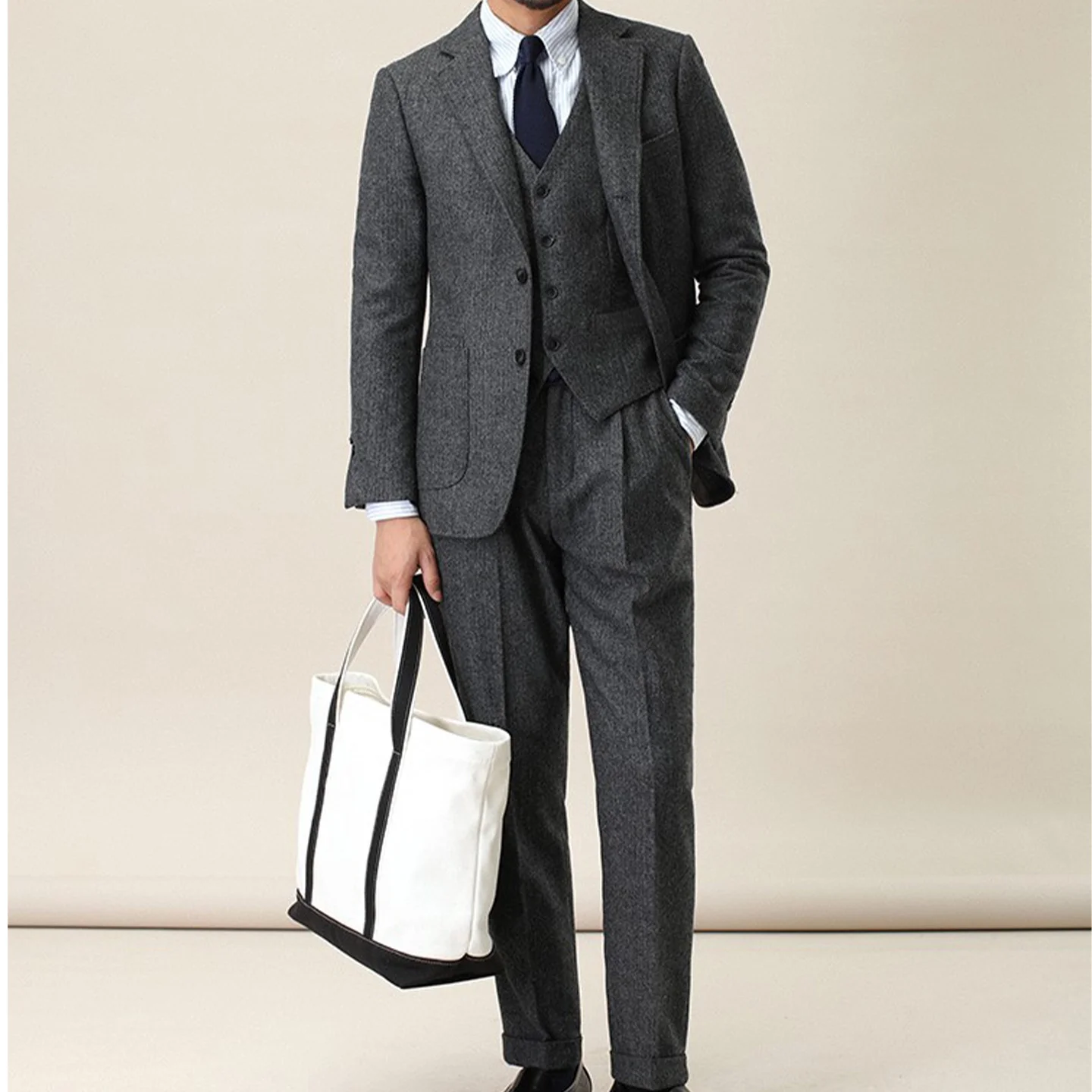 

Autumn and Winter Woolen Herringbone Casual Suit Men's Suit Woolen Business Suit Gentleman's Three-Piece Suit