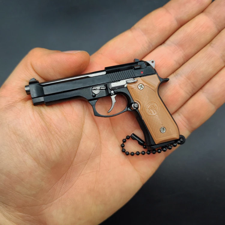 Modelo de arma de metal BERETTA 92F modelo sem título chaveiro de metal presente