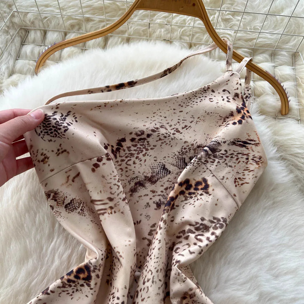 Schickes Vintage-Kleid mit ausgehöhltem Diagonalkragen, plissiert, elegante Fee, koreanische Mode, Boho-Damenbekleidung, langes Kleid