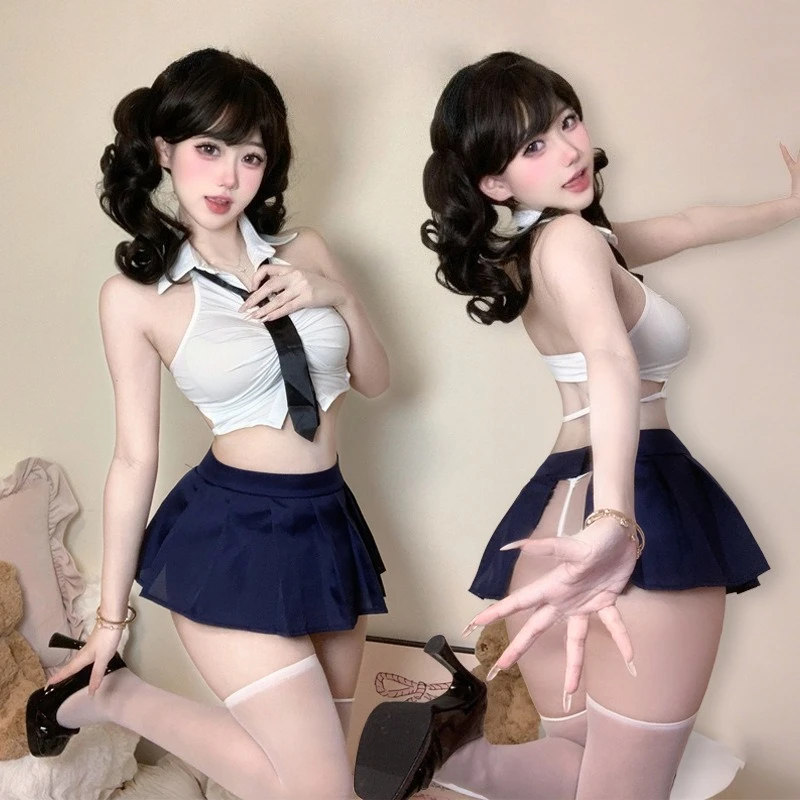 秘書風ホルタートップ×ミニプリーツセット — ギャザー＆ネクタイ付き