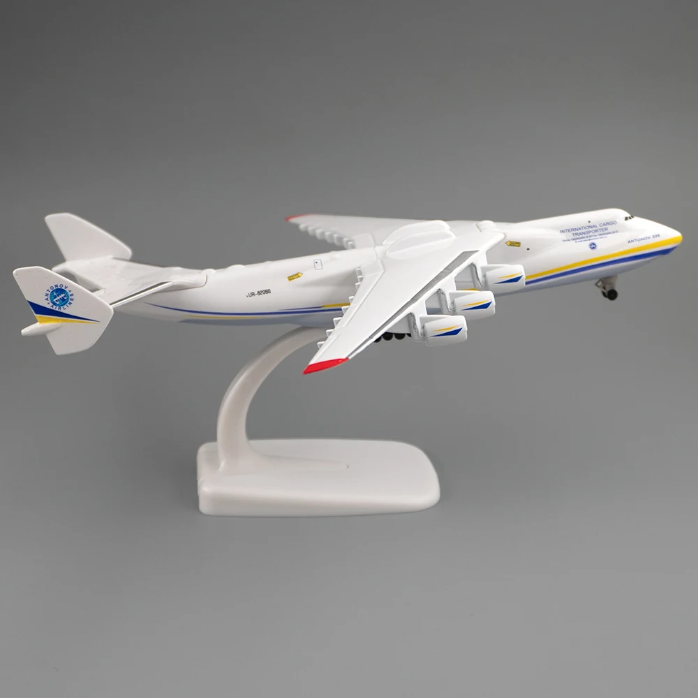 20cm Transport Aircraft Antonov An-225 Model with Wheel AN225 Plane Children Kids Gift for Collection Decoration