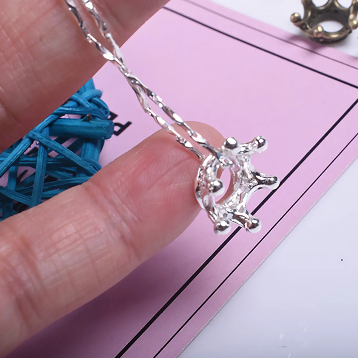 

5 pcs Mini Crown Alloy Diy Jewelry Accessories Silver Craft Charms For Handmade Headdress Pendant Crown Jewelry Making Kit