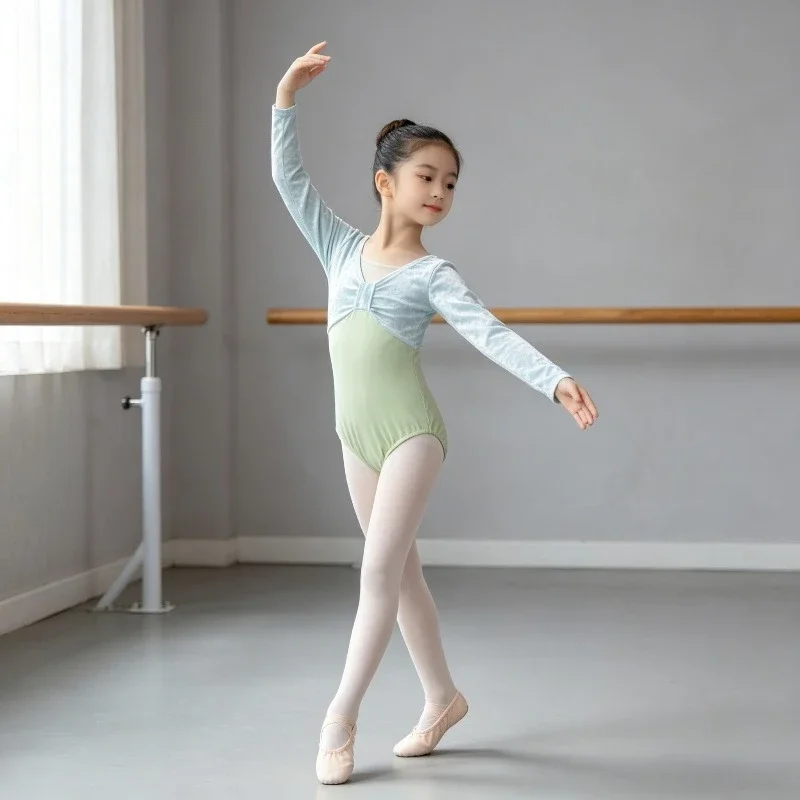 バレエダンストップソフトで快適な練習着秋冬用中国舞踊クラスのトレーニングパフォーマンスデイリーカジュアル衣装