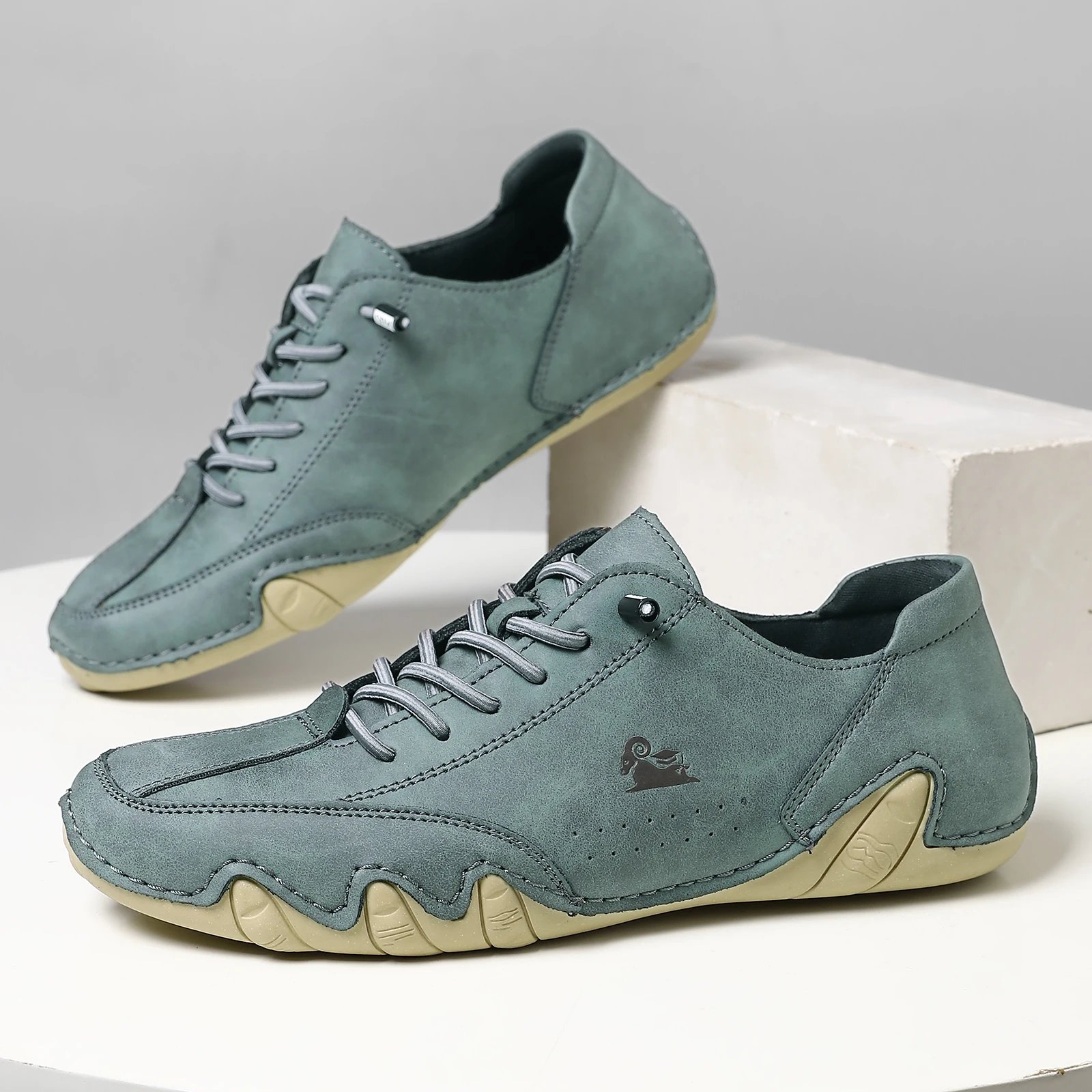 Męskie i damskie buty codzienne Cztery pory roku plus rozmiar Oddychające buty do chodzenia na zewnątrz Para Niskie lekkie buty outdoorowe