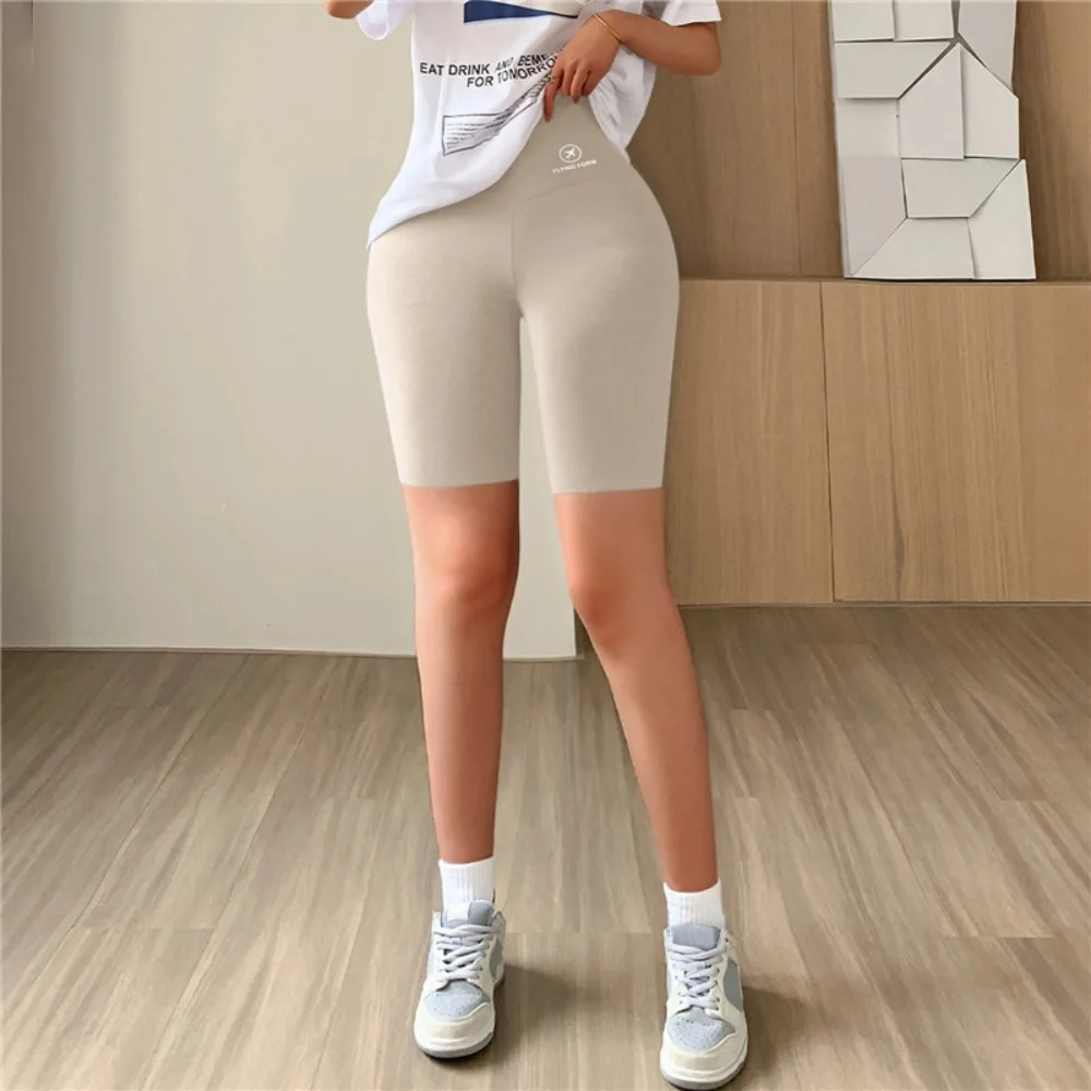 Fashion Polyester Fibre Thin Five-cent Yoga Pants Elastic Slim Fit High Waist Yoga Pants High Waist Push Up Shorts Women