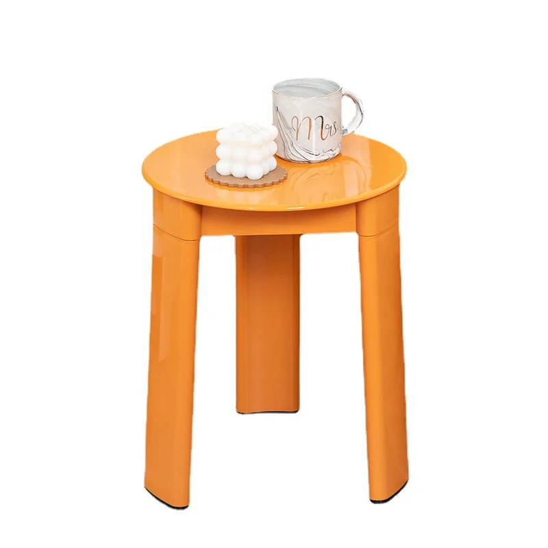 Nordic Vintage Space Stool: A minimalist and creative stool for the living room