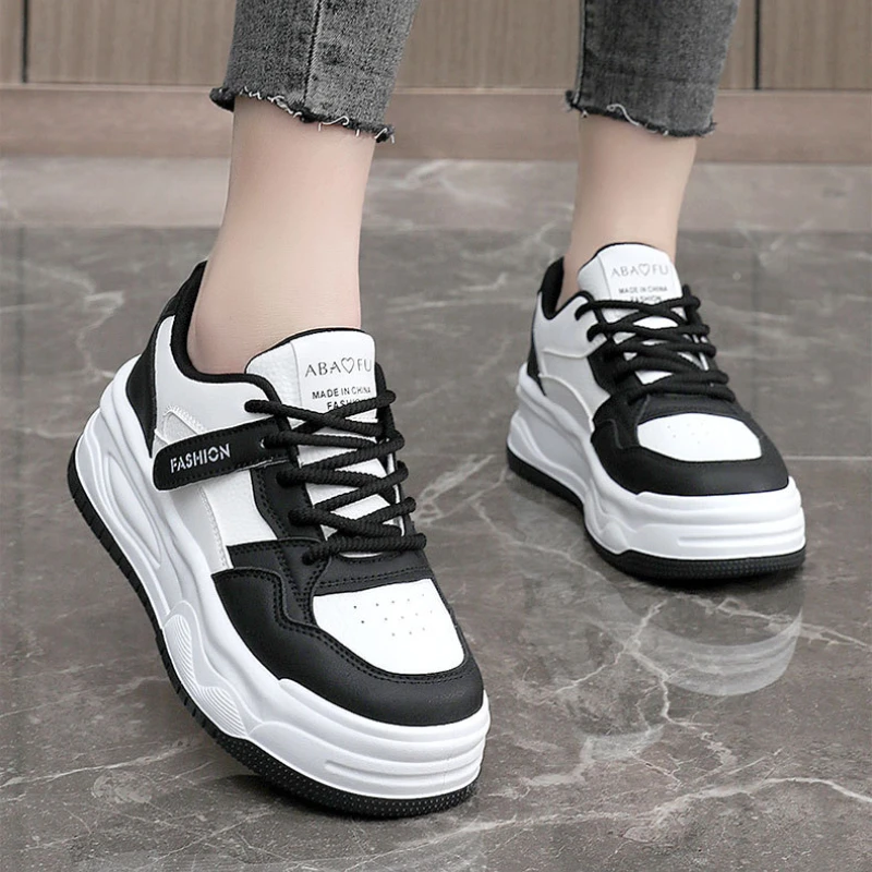 

Sneakers Women Trends 2024 New Casual Sports Athletic Shoe Ladies Running Thick Soled Trainers Tennis Vulcanized Shoes Footwear