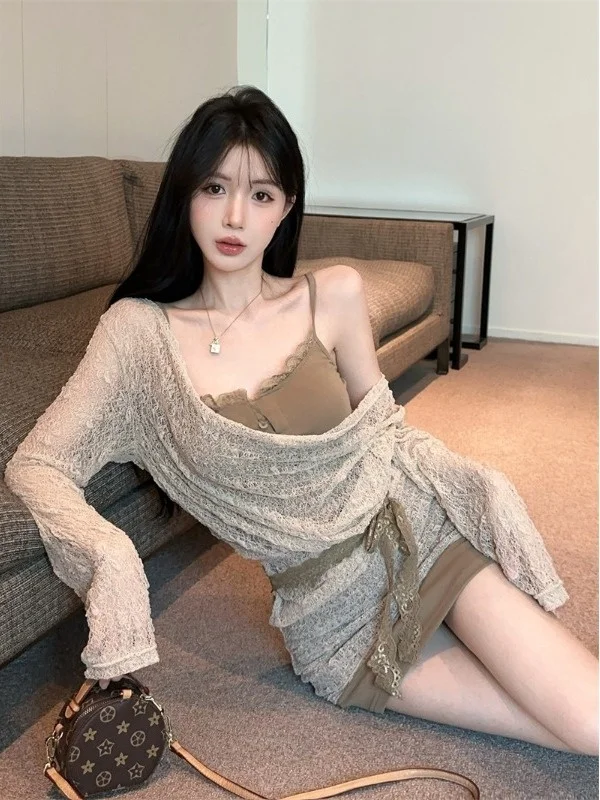 

Корейский стиль: кружевной комплект из двух предметов с длинными рукавами и вырезом-лодочкой, женское весеннее модное облегающее платье-халат, повседневный шикарный наряд