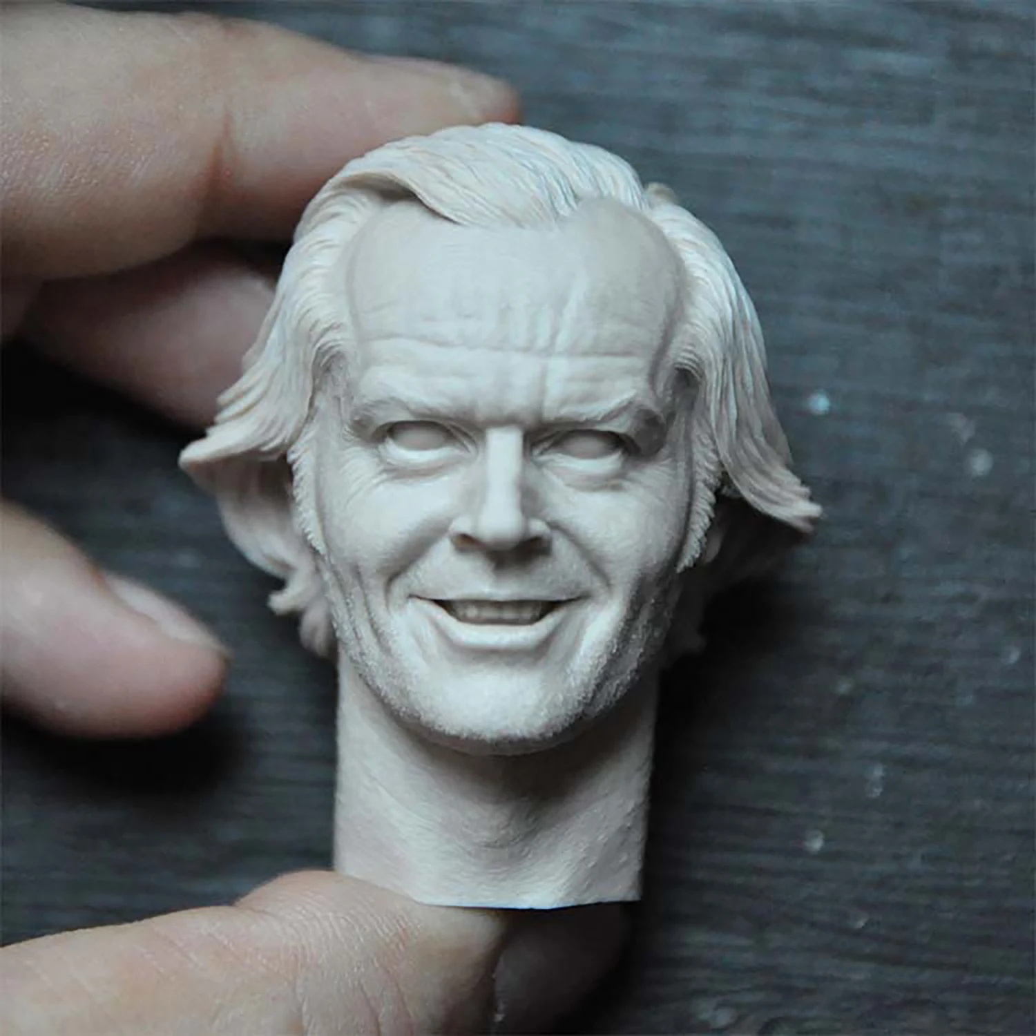 

1/6 Scale Unpainted Customized Jack Nicholson Head Carving Fit 12'' Figure Body