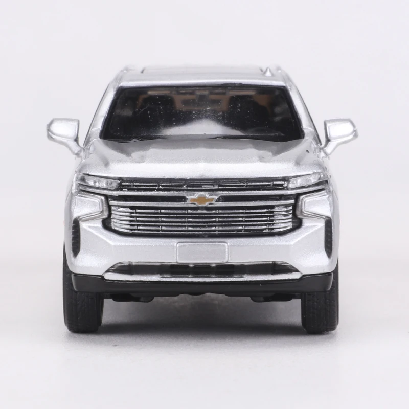 Special Price MASDI 1:64 Suburban SUV Alloy Model Car