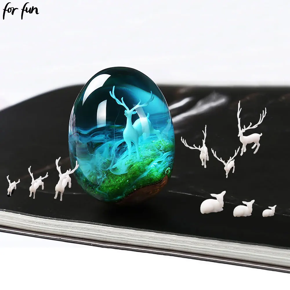 

For Fun 3D Elk Decoration Forest Miniatures Micro Landscape Decoration DIY Resin Filler Crystal Ball Plastic Fairy Deer Model