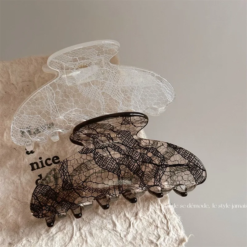 

2PCS Lace Pattern Claw Clip Medium High Grade Back Head Texture Mature Half Tie Hair Shark Clip New Hair Accessories