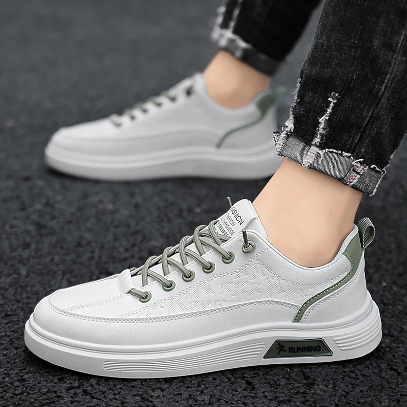 Men Skateboarding Shoes Fashion Platform Outdoor Casual Sneakers Sport Shoes Breathable Lightweight Running Shoes Tennis Shoes