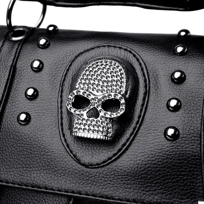 Punk Gothic Rock Y2k Aesthetic Shoulder Bags Rivet Skull Black Crossbody Handbags Vintage Harajuku Women\'s  High-capacity