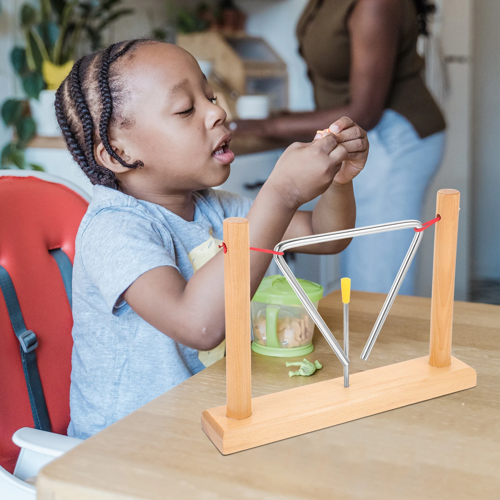 

2 set Triangle Musical Instruments Metal Triangle Bell Percussion For Kids Beginners With Striker Wooden Stand Lightweight