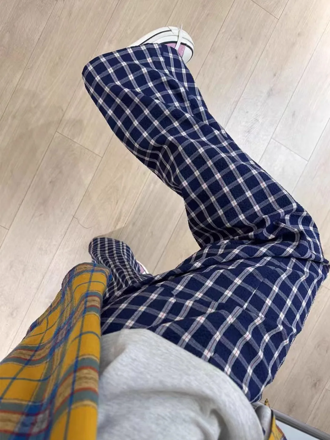

American Retro Plaid Pants Men's Summer Thin Cleanfit Qui Dry Ice Silk Flared Casual Sports Pants Breathable Loose Fit