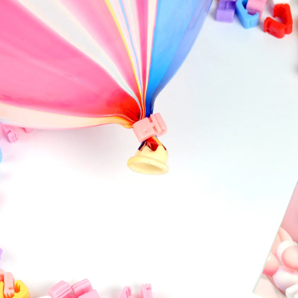 

200pcs Balloon Clips Balloon Clips Plastic for Wedding Birthday Party Christmas Decorations Easy to Use