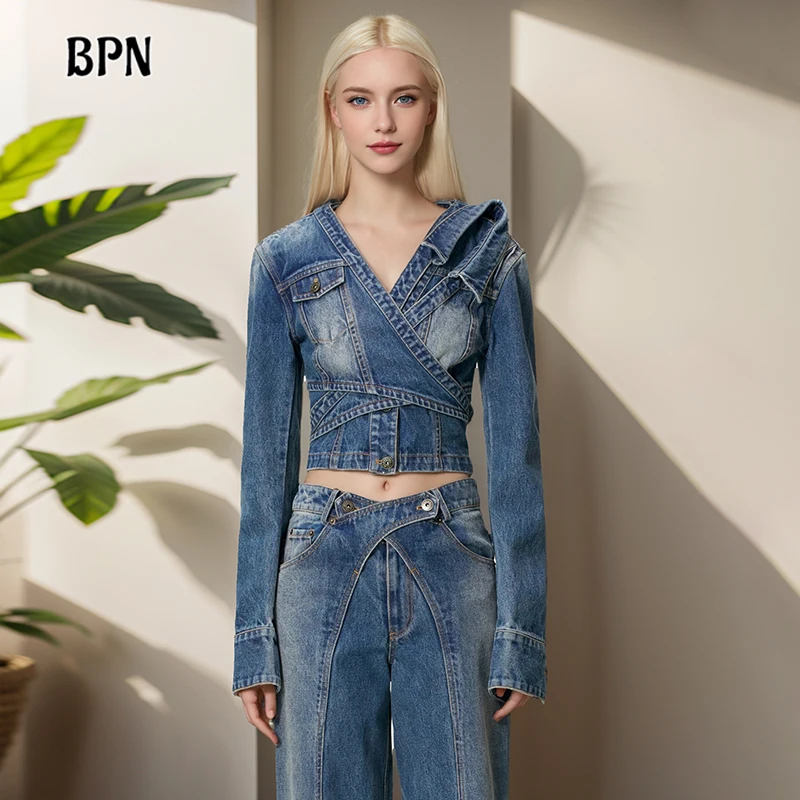 BPN Spliced Button Slimming Denim Jackets For Women V Neck Long Sleeve Patchwork Lace Up Vintage Coats Female Fashion Style New