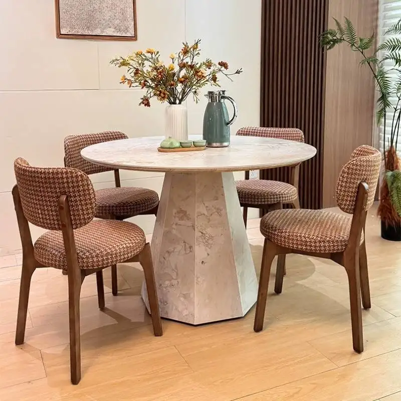 

Круглые декоративные столы для обеденной зоны: роскошные, минималистичные, для островных консолей, ресторанов, салонов, лаунж-зон. Мебель для дома.